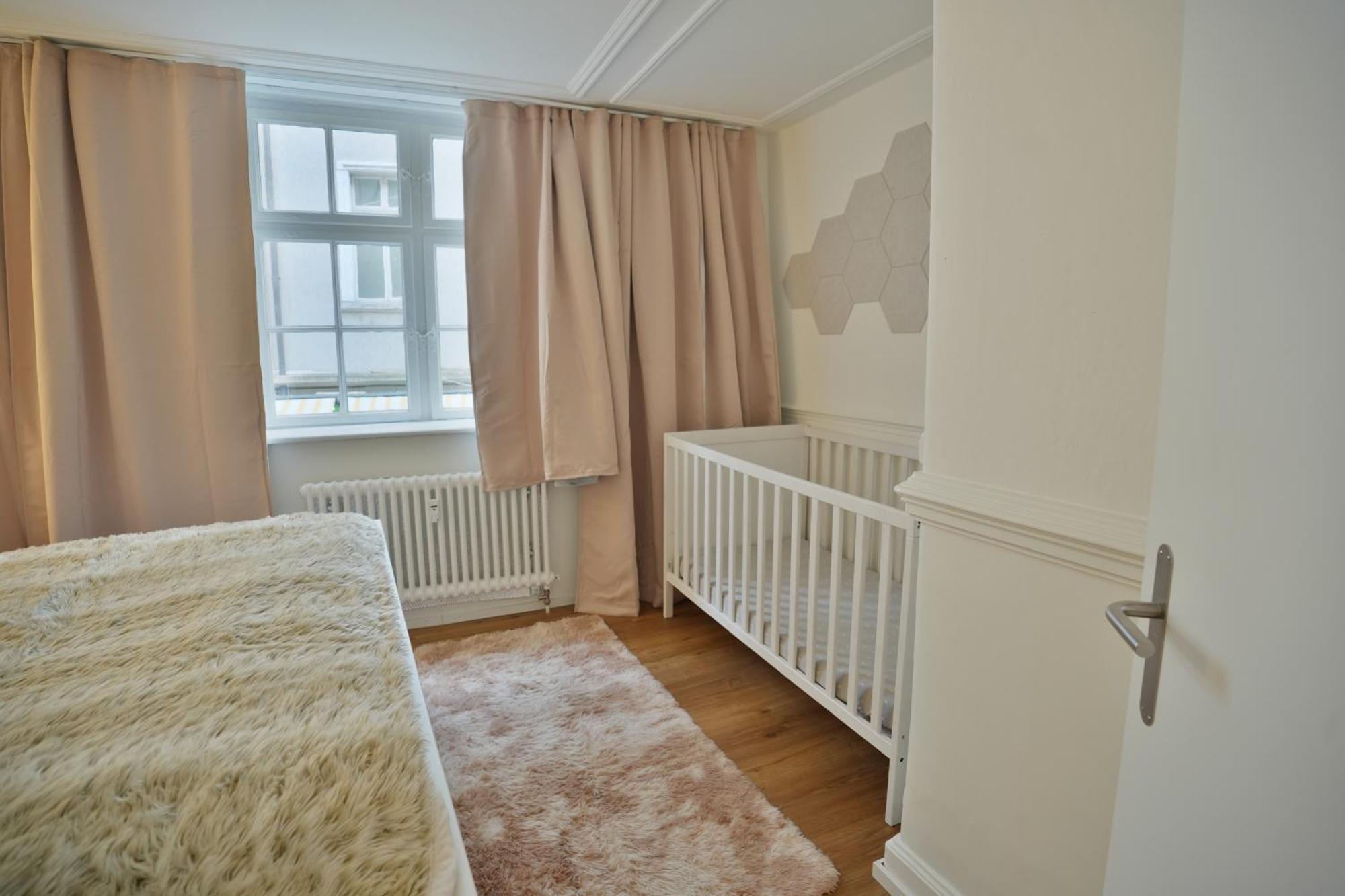 Cozy City Center, 4 Bedroom- 120Sq, 5Min Walk To Main Station Базель Екстер'єр фото