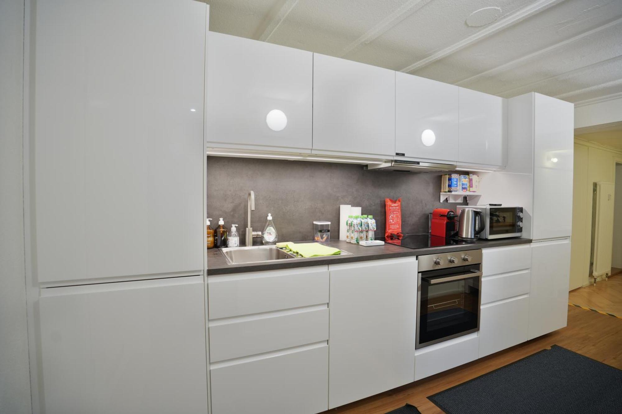 Cozy City Center, 4 Bedroom- 120Sq, 5Min Walk To Main Station Базель Екстер'єр фото